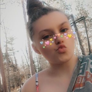 Meet your Posher, Kara